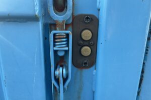 サムネイル: 平成20年　ダイナ2トンWキャブ　ロング　垂直パワーゲート　車検1年付