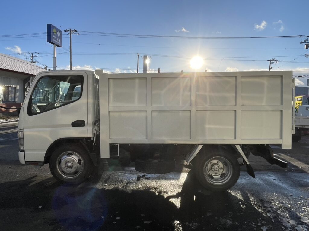 平成20年　キャンター3トン深ダンプ　土砂禁　車検1年付