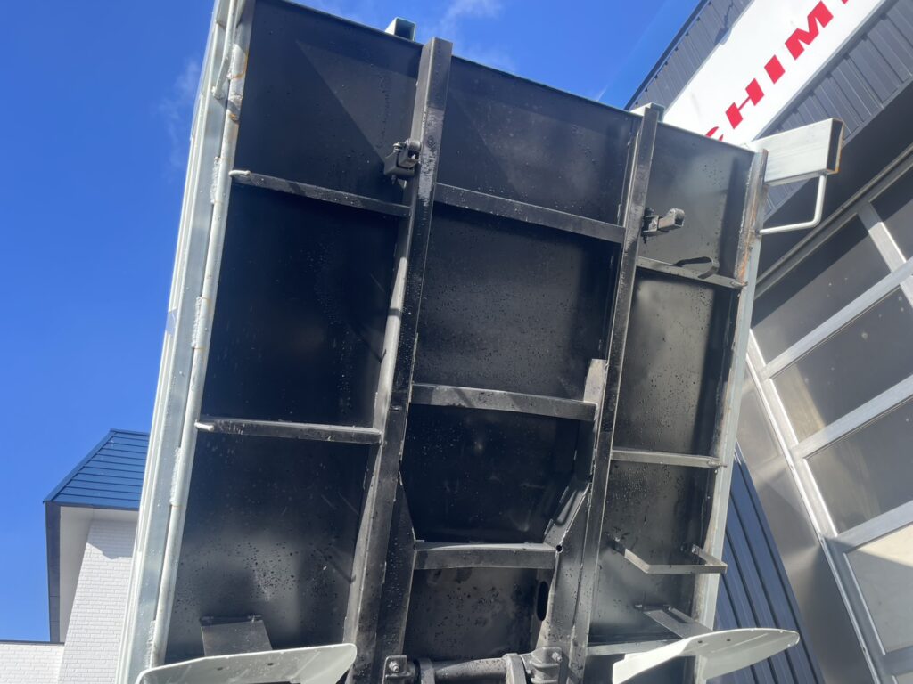 平成20年　キャンター3トン深ダンプ　土砂禁　車検1年付