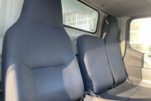 サムネイル: 平成20年　キャンター3トン深ダンプ　土砂禁　車検1年付