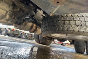 サムネイル: 平成20年　キャンター3トン深ダンプ　土砂禁　車検1年付