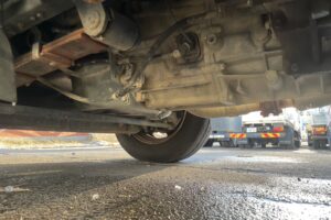 サムネイル: 平成20年　キャンター3トン深ダンプ　土砂禁　車検1年付