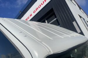 サムネイル: 平成20年　キャンター3トン深ダンプ　土砂禁　車検1年付