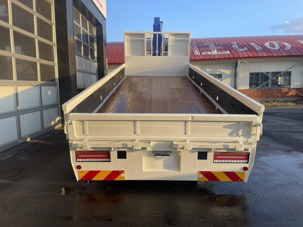 平成23年　レンジャー４トン４段クレーンロング　ロングジャッキラジコン　車検令和8年10月