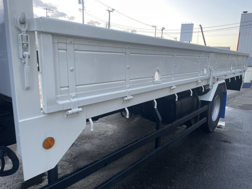 平成23年　レンジャー４トン４段クレーンロング　ロングジャッキラジコン　車検令和8年10月