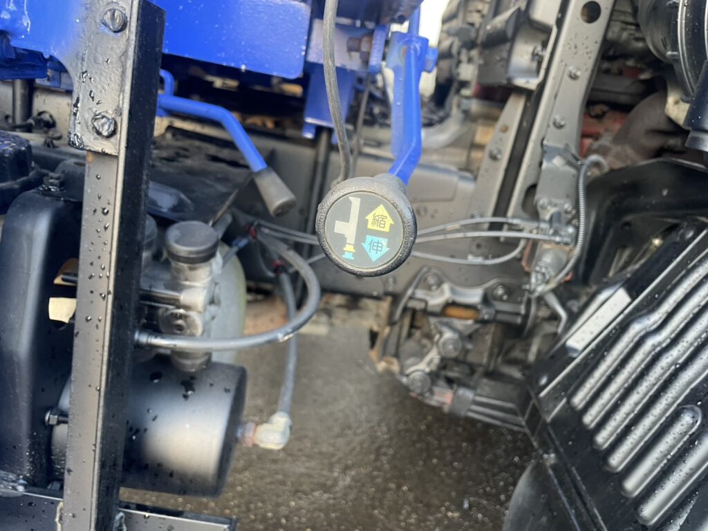 平成23年　レンジャー４トン４段クレーンロング　ロングジャッキラジコン　車検令和8年10月