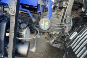 サムネイル: 平成23年　レンジャー４トン４段クレーンロング　ロングジャッキラジコン　車検令和8年10月