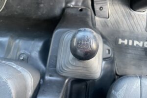 サムネイル: 平成23年　レンジャー４トン４段クレーンロング　ロングジャッキラジコン　車検令和8年10月