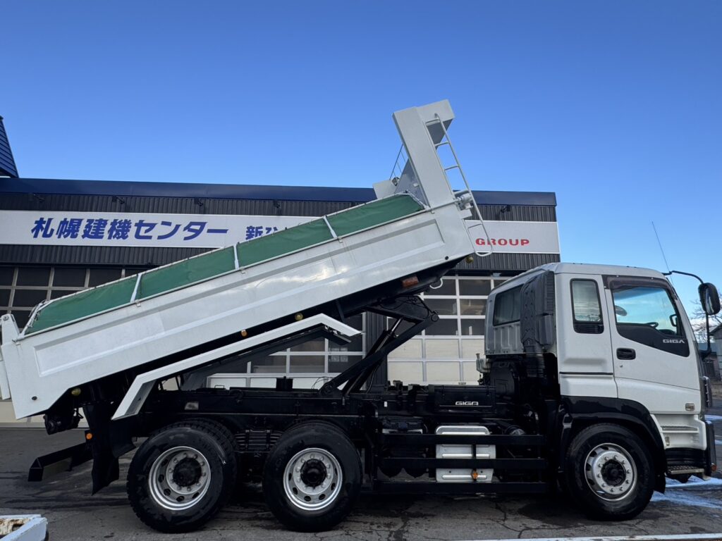 平成24年　ギガ大型ダンプ　走行30.8万キロ　車検令和8年8月　最大積載9200㎏