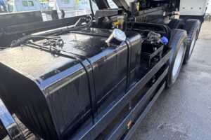 サムネイル: 平成24年　ギガ大型ダンプ　走行30.8万キロ　車検令和8年8月　最大積載9200㎏