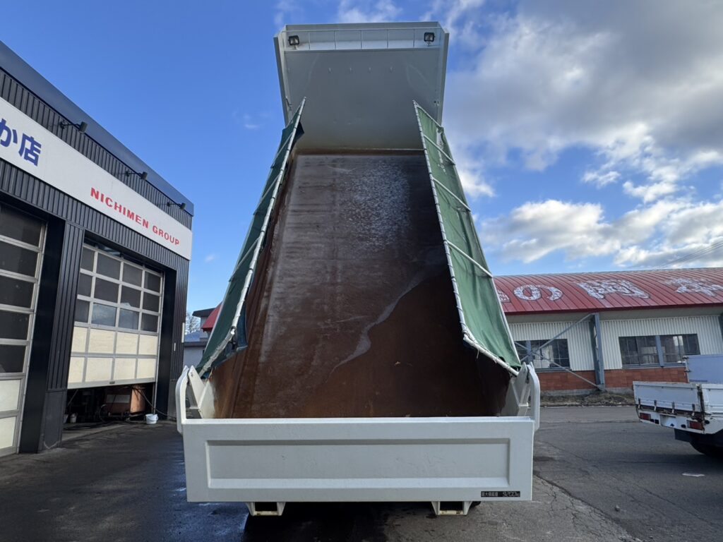 平成24年　ギガ大型ダンプ　走行30.8万キロ　車検令和8年8月　最大積載9200㎏