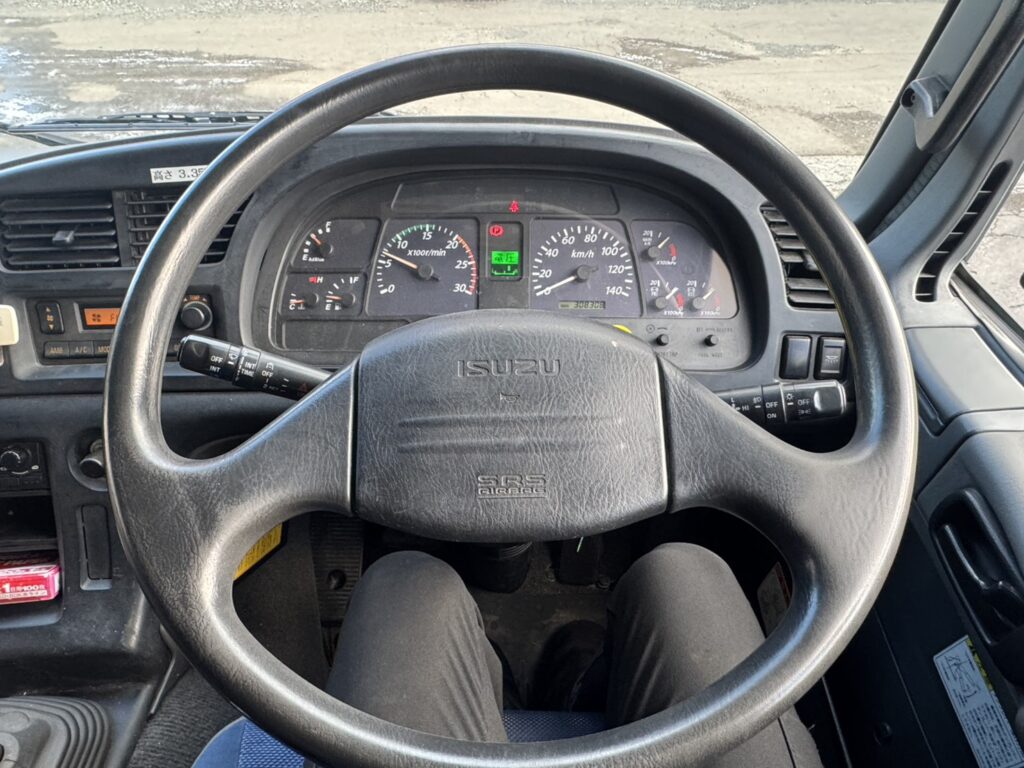 平成24年　ギガ大型ダンプ　走行30.8万キロ　車検令和8年8月　最大積載9200㎏