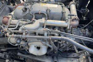 サムネイル: 平成24年　ギガ大型ダンプ　走行30.8万キロ　車検令和8年8月　最大積載9200㎏