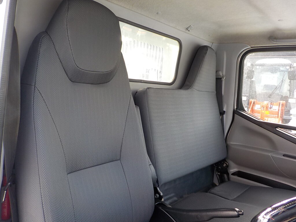 令和1年式　キャンター 3ｔダンプ　★コボレーン★車検令和8年8月★