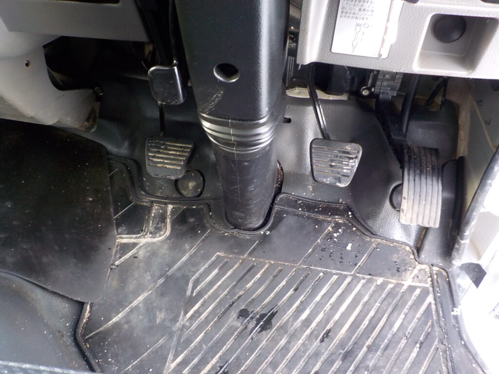 令和1年式　キャンター 3ｔダンプ　★コボレーン★車検令和8年8月★