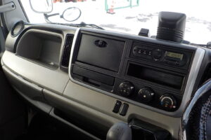 サムネイル: 令和1年式　キャンター 3ｔダンプ　★コボレーン★車検令和8年8月★