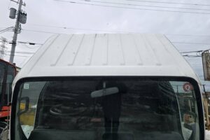 サムネイル: 平成19年　いすゞ　エルフ　12ｍ高所作業車　スチール・後方格納・張り出し不要ｱｳﾄﾘｶﾞｰ（車検2年付）