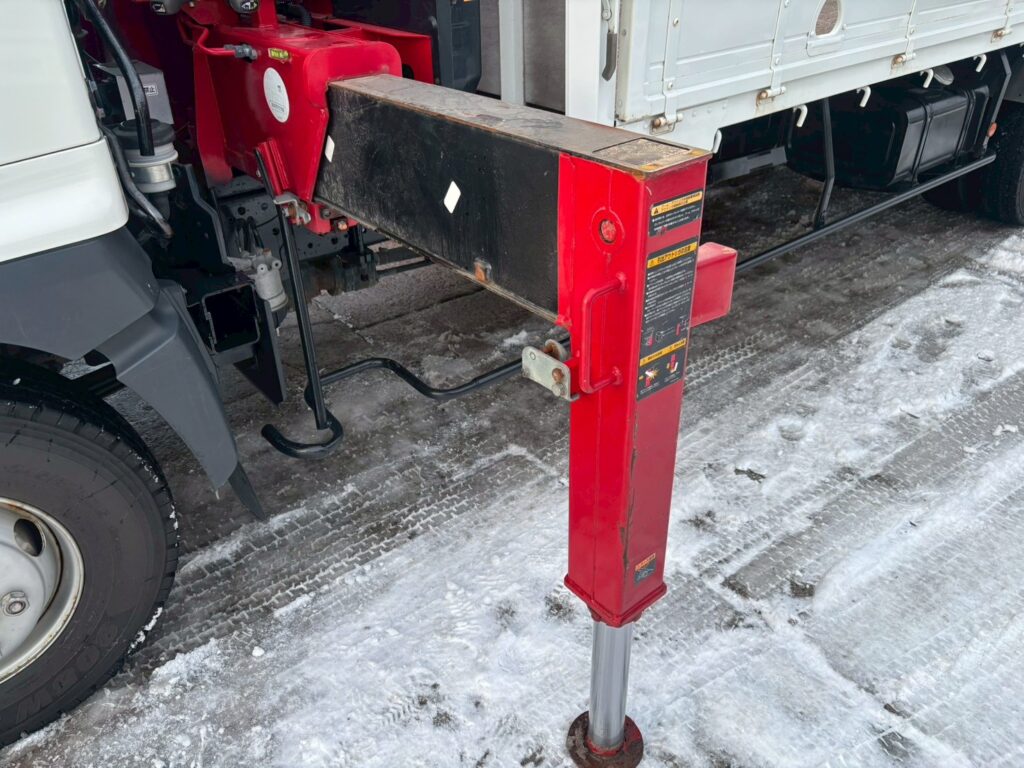 令和１年　日野　レンジャー　４トン４段クレーンロング　フックイン・ラジコン付（車検１年付）