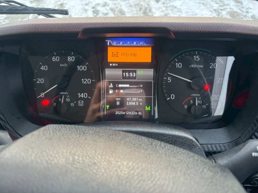 令和１年　日野　レンジャー　４トン４段クレーンロング　フックイン・ラジコン付（車検１年付）