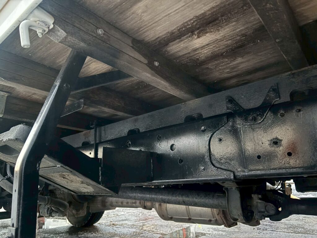 令和１年　日野　レンジャー　４トン４段クレーンロング　フックイン・ラジコン付（車検１年付）