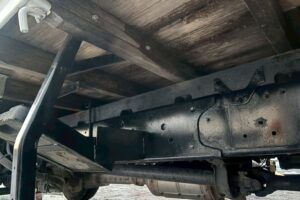 サムネイル: 令和１年　日野　レンジャー　４トン４段クレーンロング　フックイン・ラジコン付（車検１年付）