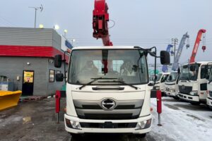 サムネイル: 令和１年　日野　レンジャー　４トン４段クレーンロング　フックイン・ラジコン付（車検１年付）