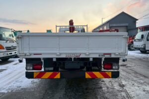 サムネイル: 令和１年　日野　レンジャー　４トン４段クレーンロング　フックイン・ラジコン付（車検１年付）