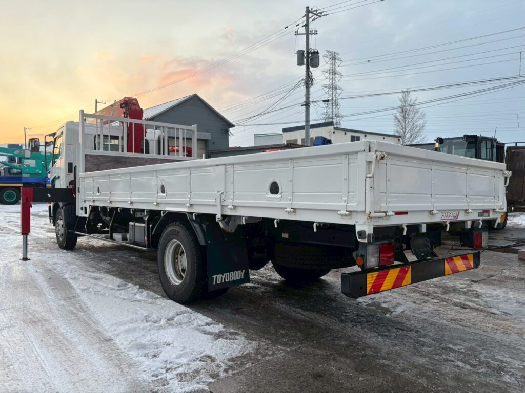 令和１年　日野　レンジャー　４トン４段クレーンロング　フックイン・ラジコン付（車検１年付）