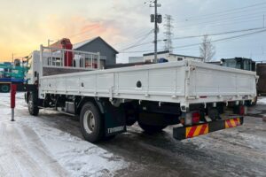 サムネイル: 令和１年　日野　レンジャー　４トン４段クレーンロング　フックイン・ラジコン付（車検１年付）