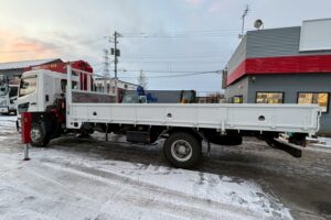 サムネイル: 令和１年　日野　レンジャー　４トン４段クレーンロング　フックイン・ラジコン付（車検１年付）