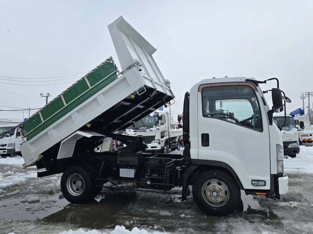 平成24年　いすゞ　フォワード　４トンダンプ　Ｌゲート・電動コボレーン付（車検１年付）