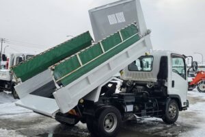サムネイル: 平成24年　いすゞ　フォワード　４トンダンプ　Ｌゲート・電動コボレーン付（車検１年付）