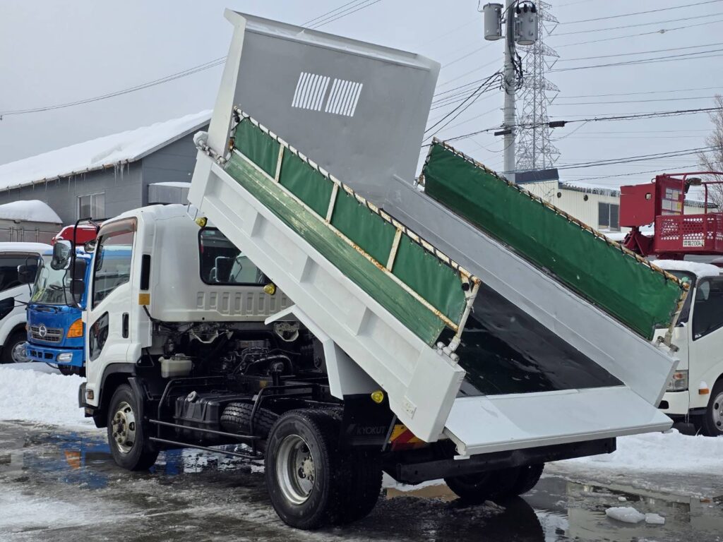 平成24年　いすゞ　フォワード　４トンダンプ　Ｌゲート・電動コボレーン付（車検１年付）