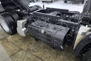 サムネイル: 平成24年　日野　デュトロ　２トンダンプ　4DW・3方開き・コボレーン付・小型貨物（4ﾅﾝﾊﾞｰ）（車検1年付）