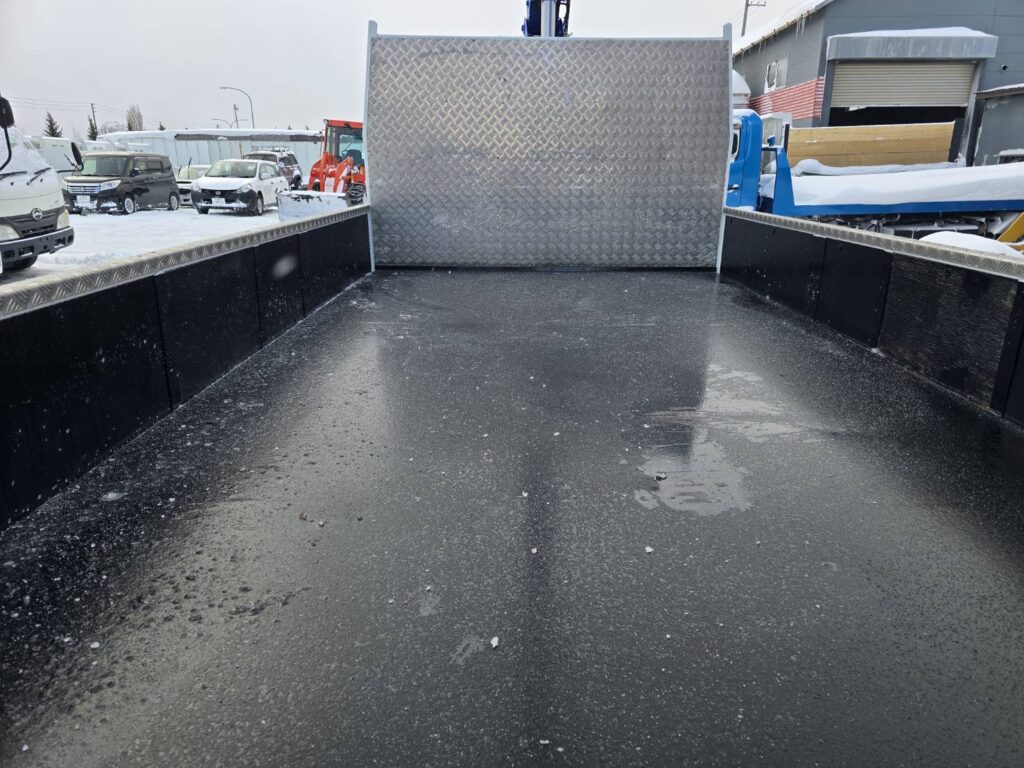 令和2年　三菱　キャンター　３トン4段クレーン　ワイド超ロング　フックイン・ラジコン・差し違い（車検1年付）