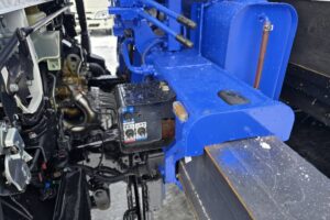 サムネイル: 令和2年　三菱　キャンター　３トン4段クレーン　ワイド超ロング　フックイン・ラジコン・差し違い（車検1年付）