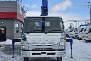 サムネイル: 令和2年　三菱　キャンター　３トン4段クレーン　ワイド超ロング　フックイン・ラジコン・差し違い（車検1年付）