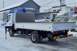 サムネイル: 令和2年　三菱　キャンター　３トン4段クレーン　ワイド超ロング　フックイン・ラジコン・差し違い（車検1年付）