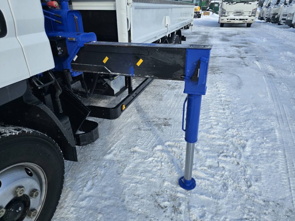 令和2年　三菱　キャンター　３トン4段クレーン　ワイド超ロング　フックイン・ラジコン・差し違い（車検1年付）