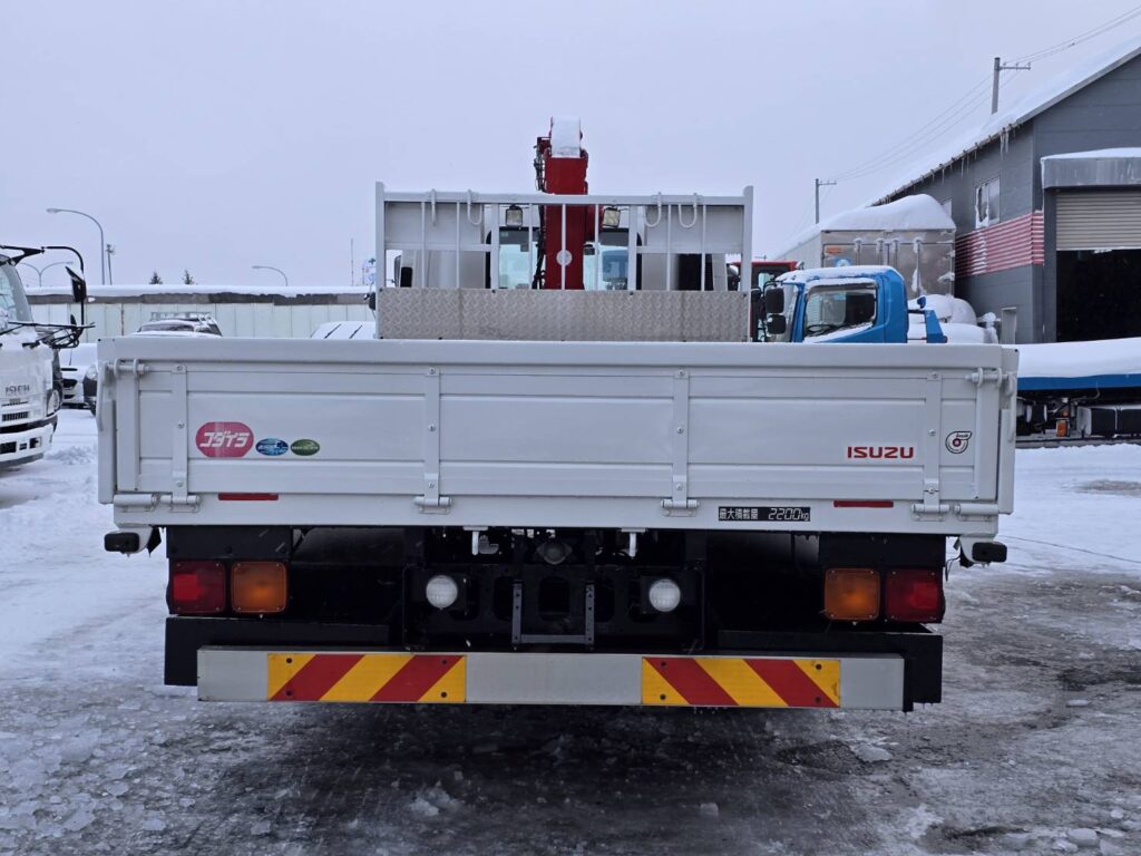 平成30年　いすゞ　フォワード　４トン４段クレーンワイドロング　差し違い・ﾗｼﾞｺﾝ・ﾍﾞｯﾄﾞ付（車検令和8年10月）