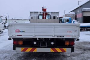 サムネイル: 平成30年　いすゞ　フォワード　４トン４段クレーンワイドロング　差し違い・ﾗｼﾞｺﾝ・ﾍﾞｯﾄﾞ付（車検令和8年10月）