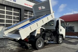 サムネイル: 平成24年　フォワード4トンLゲートダンプ　電動コボレーン　車検1年付