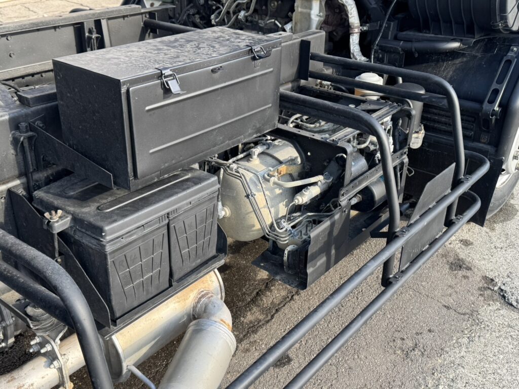 平成24年　フォワード4トンLゲートダンプ　電動コボレーン　車検1年付