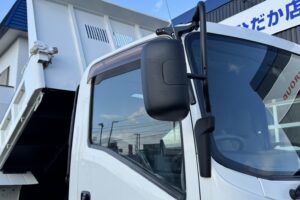 サムネイル: 平成24年　フォワード4トンLゲートダンプ　電動コボレーン　車検1年付