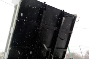 サムネイル: 平成26年　フォワード4ｔダンプ　★コボレーン★Ｌゲート★車検令和8年11月★