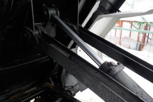 サムネイル: 平成26年　フォワード4ｔダンプ　★コボレーン★Ｌゲート★車検令和8年11月★