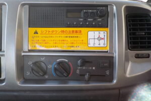 サムネイル: 平成24年　レンジャー 4ｔ4段クレーンロング　★フックイン★ラジコン★