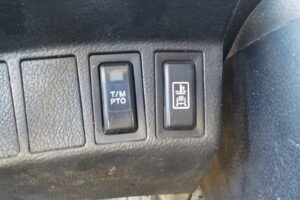 サムネイル: 平成24年　レンジャー 4ｔ4段クレーンロング　★フックイン★ラジコン★