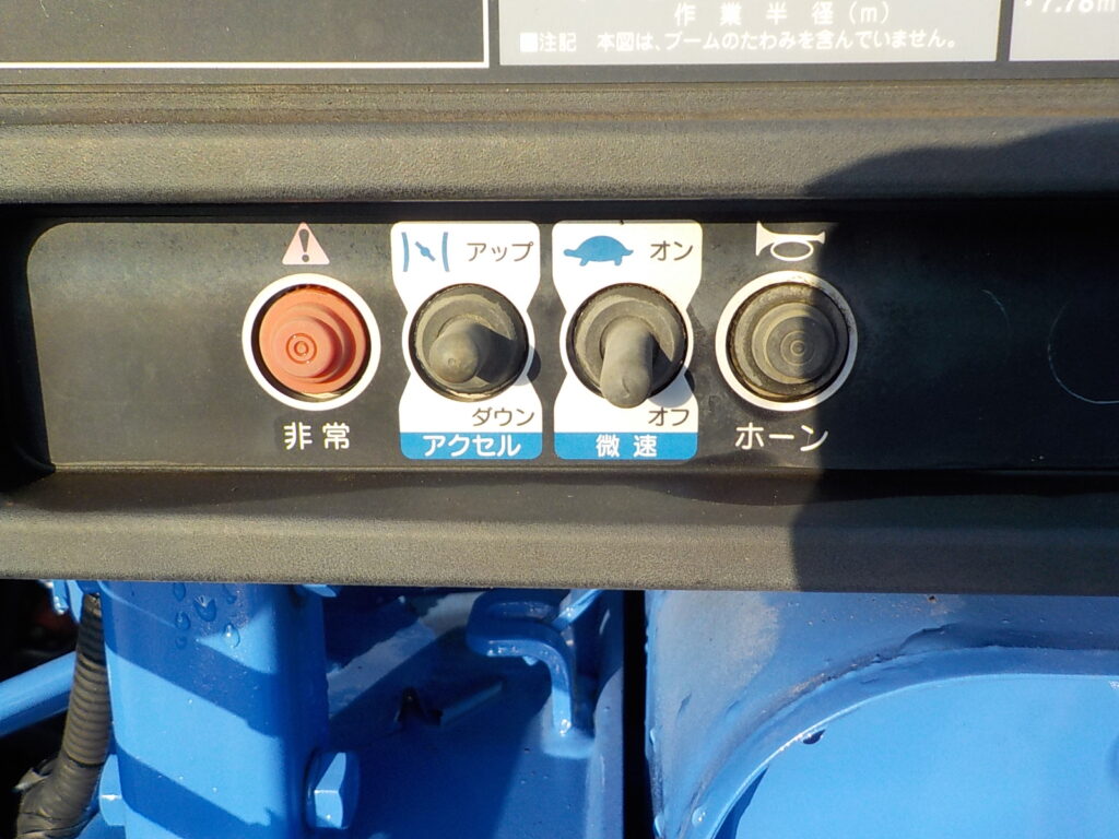 平成24年　レンジャー 4ｔ4段クレーンロング　★フックイン★ラジコン★