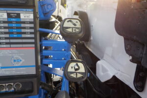 サムネイル: 平成24年　レンジャー 4ｔ4段クレーンロング　★フックイン★ラジコン★